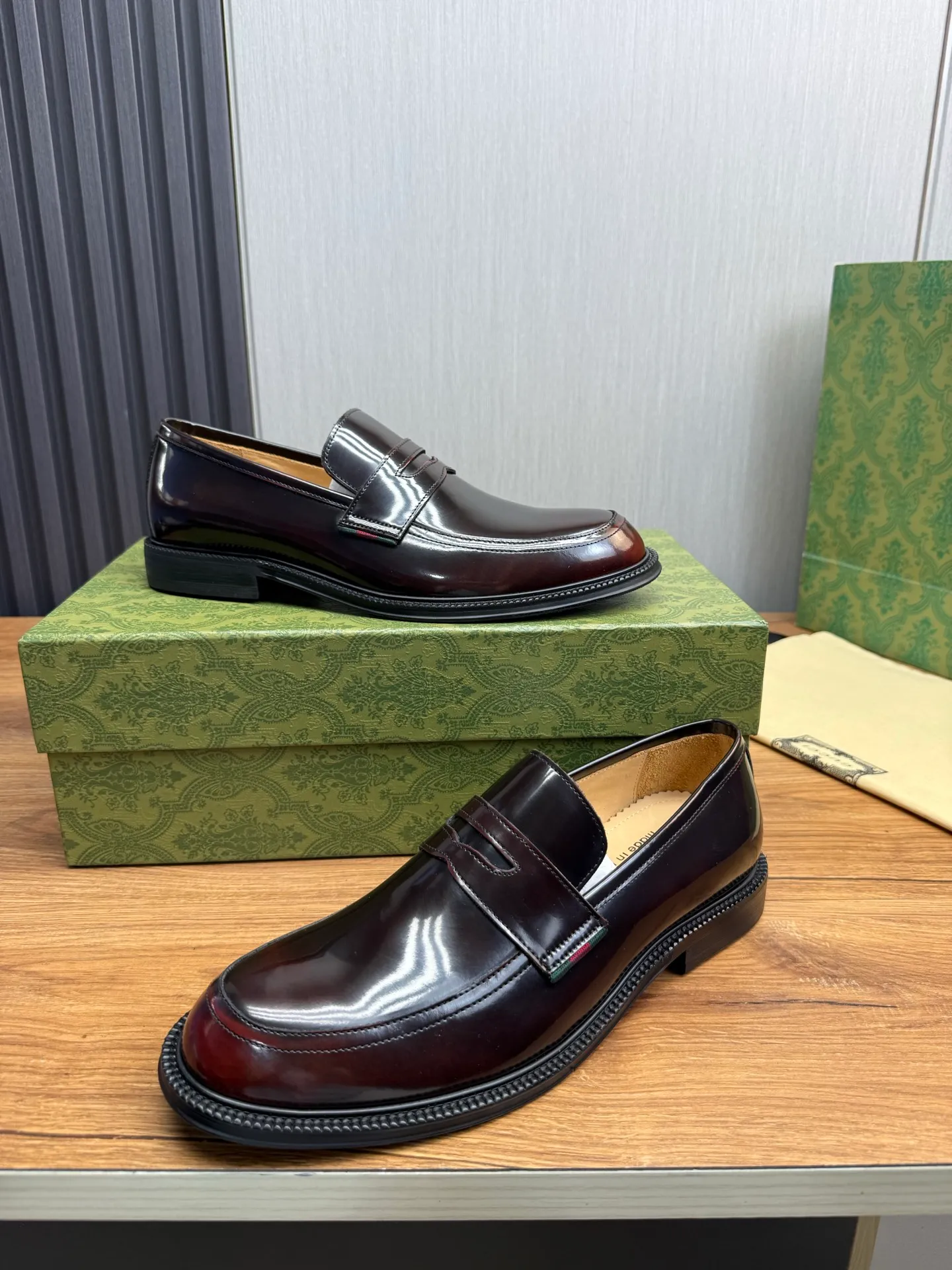 Factory price 520💰 ＧＵＣＩＩ Men's business casual leather shoes, luxurious and noble👞All imported original brand leather, just to create a more comfortable wearing experience, upper: original cowhide ➕Imported full cow lining, original outsole ✔️36-45 (45 non-returnable)